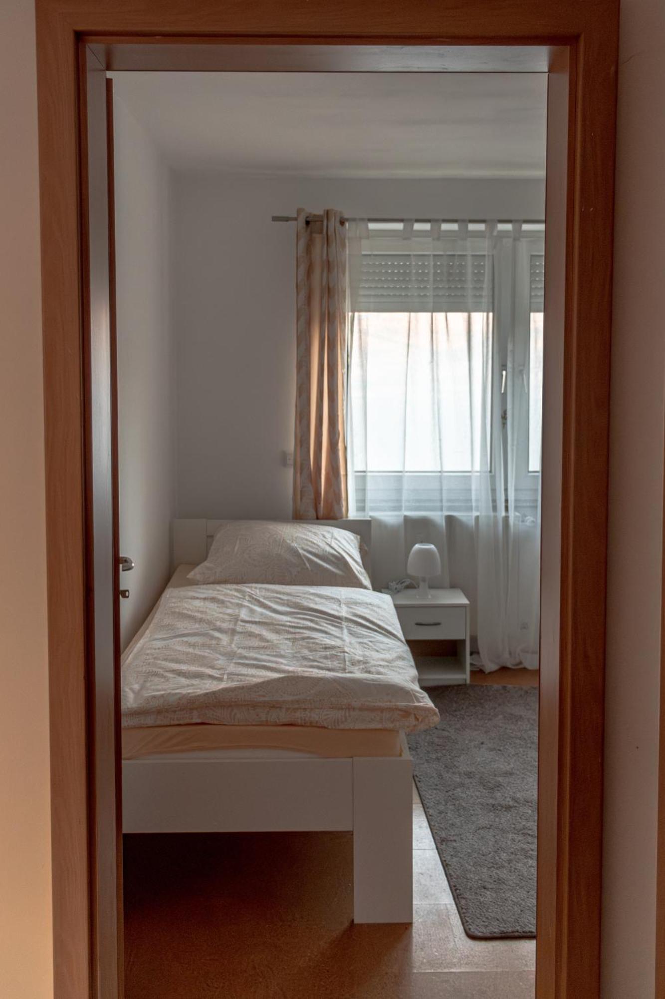 Ferienwohnung * Kassel